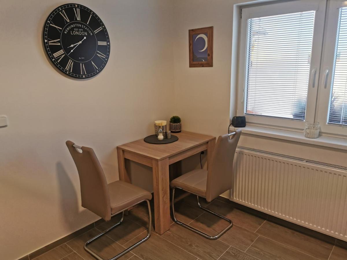 Apartmany Svitkov 79 Pardubice Buitenkant foto