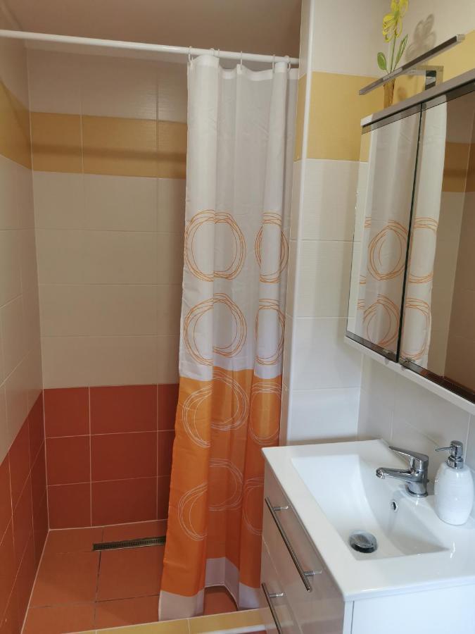 Apartmany Svitkov 79 Pardubice Buitenkant foto