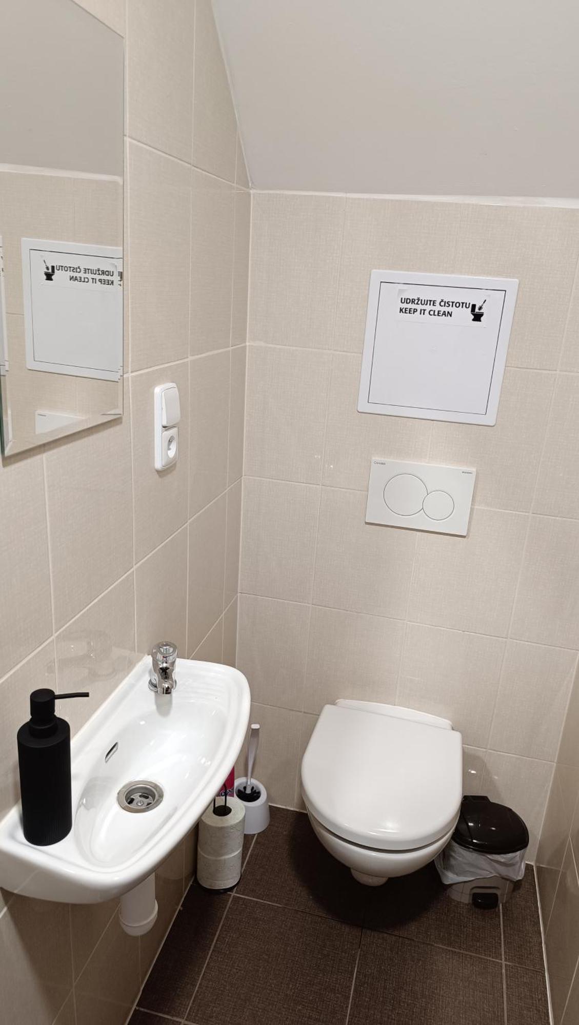 Apartmany Svitkov 79 Pardubice Buitenkant foto
